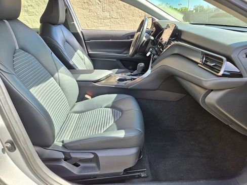 Used 2024 Toyota Camry SE FWD image 19