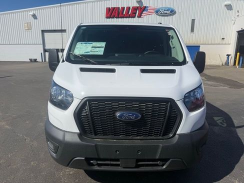 New 2026 Ford Transit 250 148 Medium Roof w/ Load Area Protection Package RWD image 8