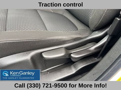 Used 2023 GMC Acadia SLE w/ Elevation Edition AWD/4WD image 29