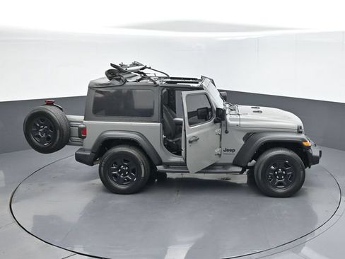 Used 2022 Jeep Wrangler Sport AWD/4WD image 55