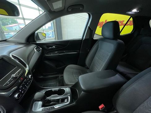 Used 2023 Chevrolet Equinox LT FWD image 12