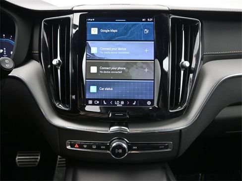 Used 2022 Volvo XC60 B6 R-Design w/ Protection Package Premier image 12