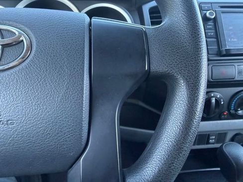 Used 2014 Toyota Tacoma 2WD Regular Cab image 25