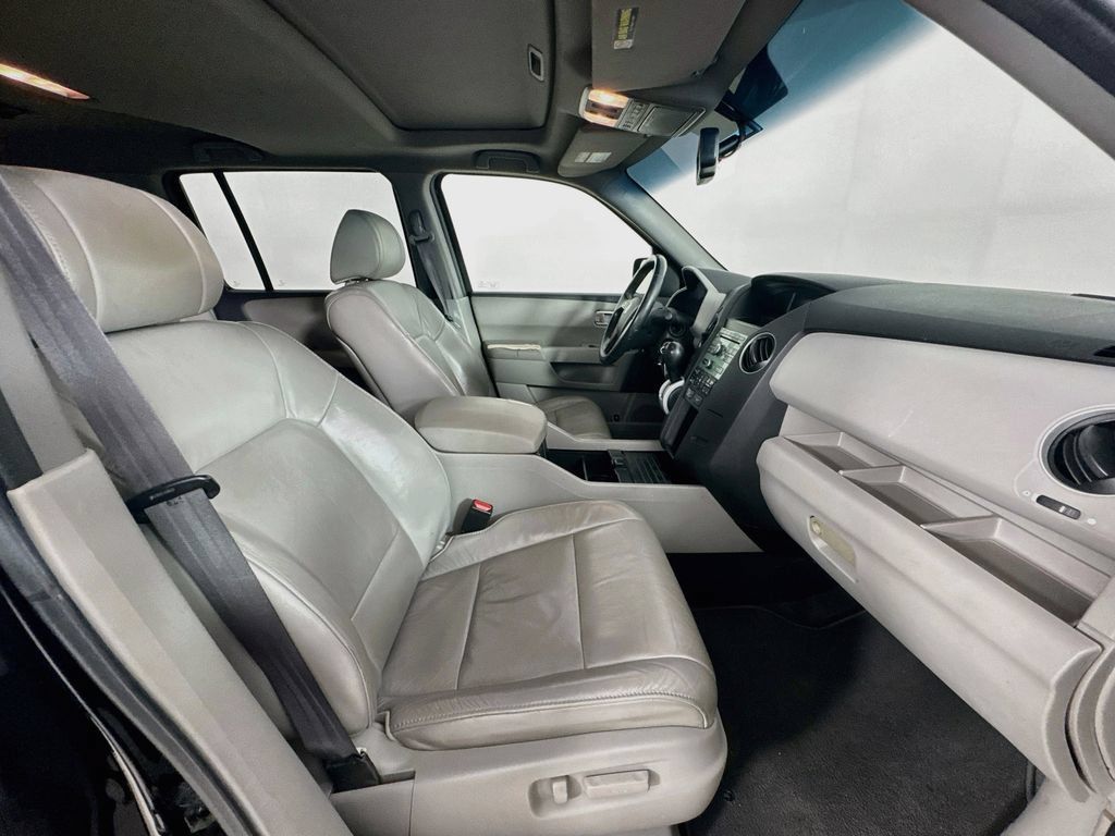 Used 2011 Honda Pilot EX-L image 34