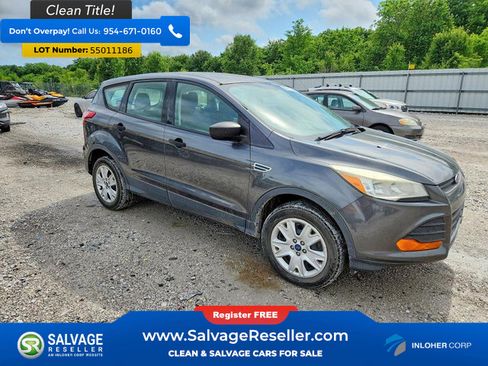 Used 2015 Ford Escape S FWD image 5