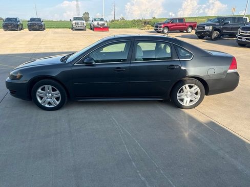 Used 2014 Chevrolet Impala LT w/ LT Sunroof Package FWD image 8