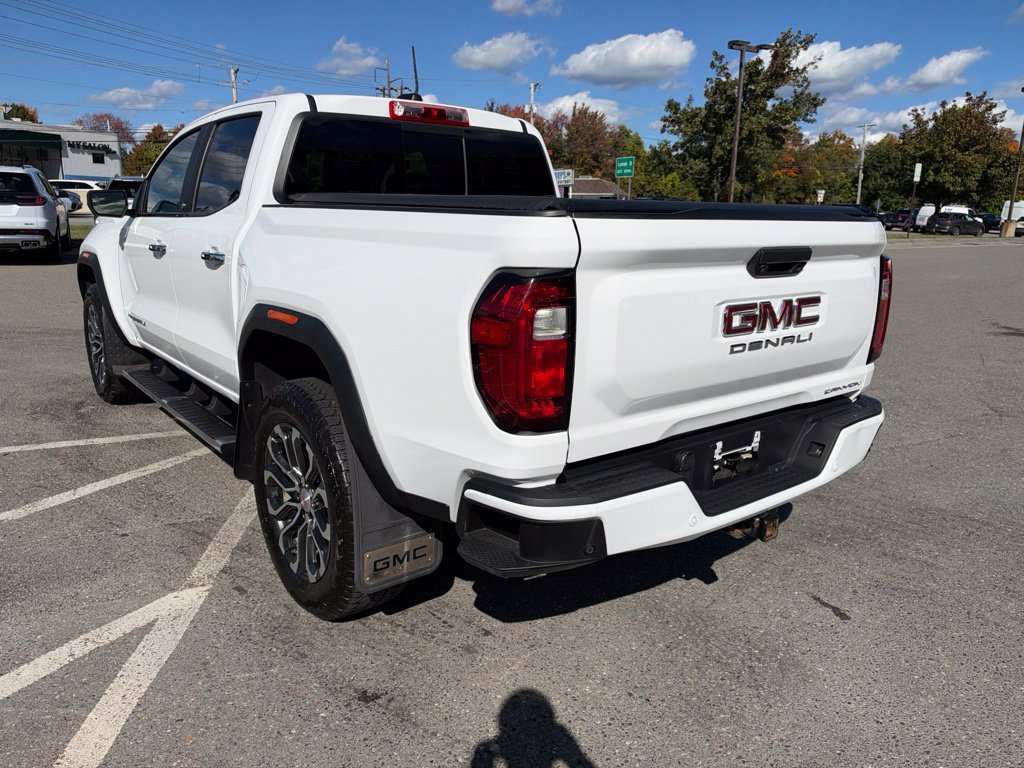 Used 2024 GMC Canyon Denali AWD/4WD image 4