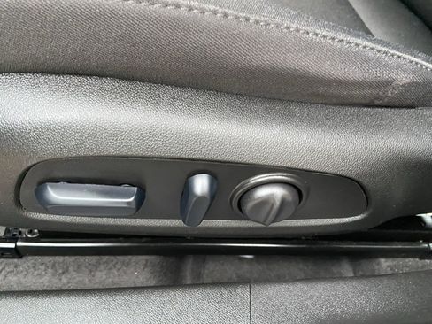 Used 2024 Chevrolet Malibu LT image 10