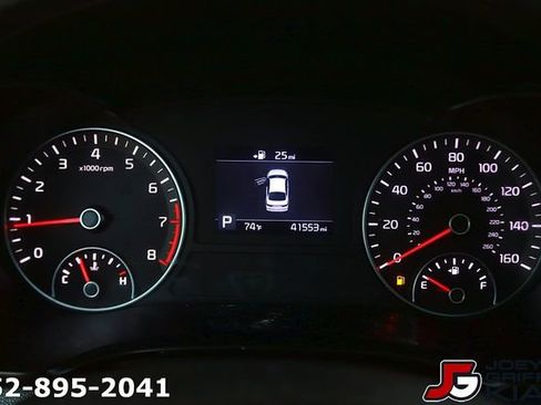 Used 2020 Kia Optima LX FWD image 17