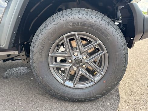 New 2025 Jeep Wrangler Sport S image 9