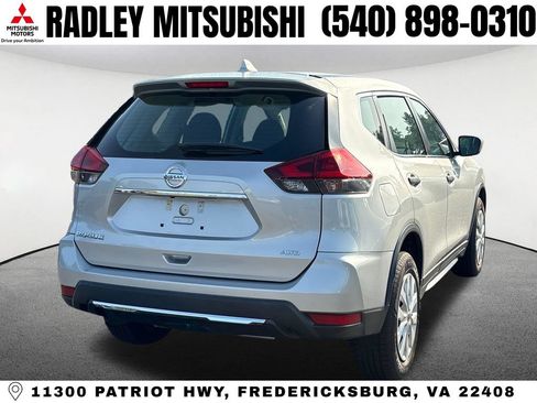 Used 2020 Nissan Rogue S AWD/4WD image 19