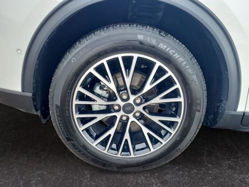 Used 2024 Ford Escape PHEV w/ PHEV Premium Package image 28