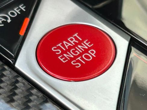 Used 2021 BMW X5 M w/ Executive Package image 26