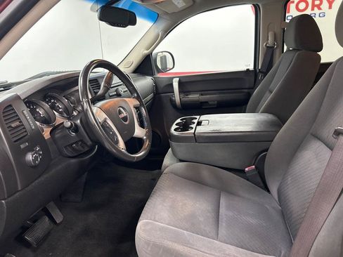 Used 2009 GMC Sierra 1500 SLE w/ Power Pack Plus AWD/4WD image 12