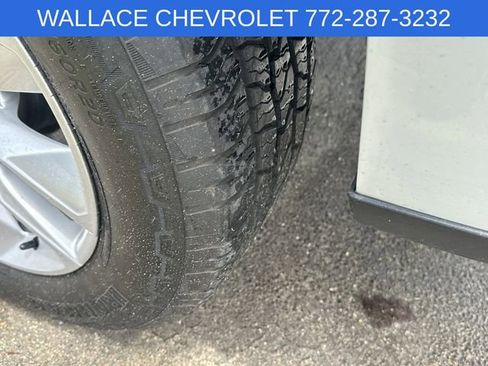 Certified 2022 Chevrolet Silverado 1500 Custom AWD/4WD image 14