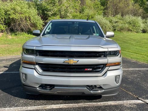 Used 2018 Chevrolet Silverado 1500 LT w/ All Star Edition AWD/4WD image 8