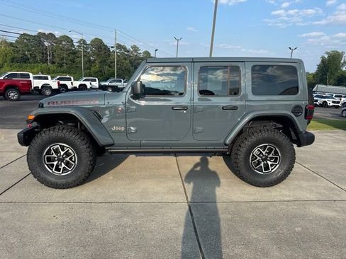 Used 2026 Jeep Wrangler Unlimited Rubicon w/ Safety Group AWD/4WD image 4