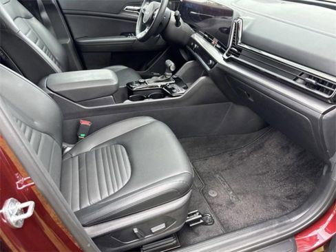 Certified 2024 Kia Sportage SX image 39