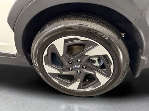 Certified 2025 Subaru Crosstrek 2.5i Limited w/ Popular Package #4A image 34