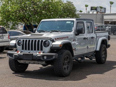 Used 2023 Jeep Gladiator Mojave w/ LED Lighting Group AWD/4WD image 3