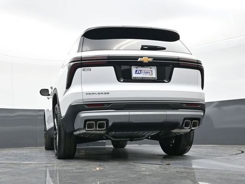 New 2026 Chevrolet Traverse LT w/ LPO, Floor Liner Package image 44