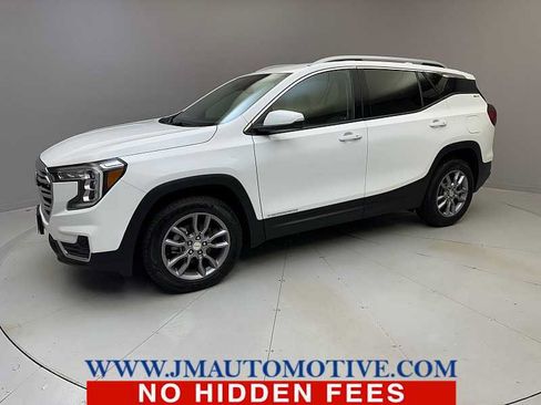 Used 2024 GMC Terrain SLT AWD/4WD image 1