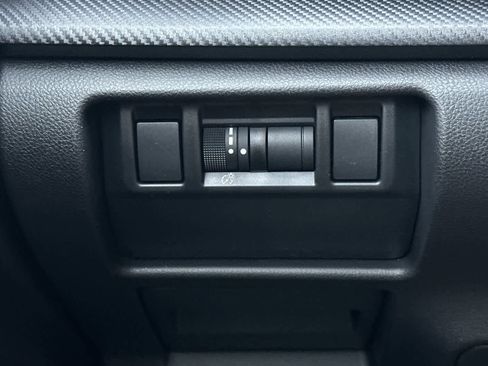 New 2026 Subaru Crosstrek 2.5i Limited w/ Crosstrek Mirror Package image 28