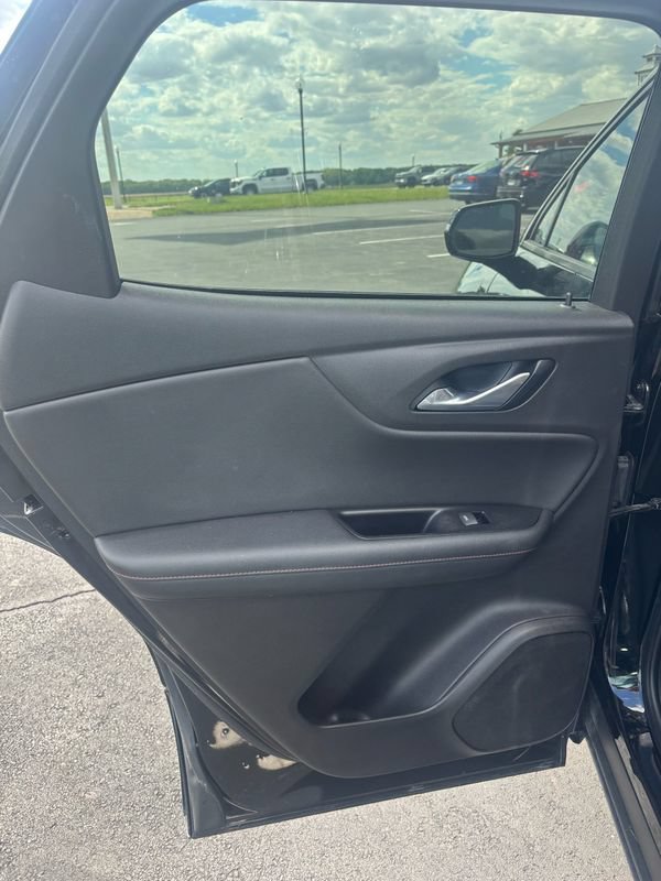 Used 2019 Chevrolet Blazer RS w/ Sun and Wheels Package FWD image 10