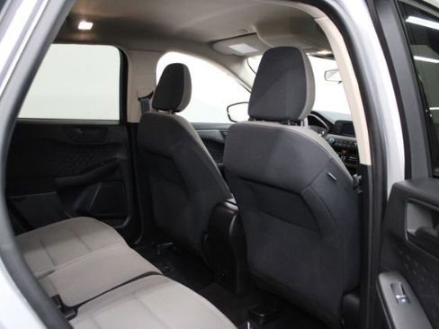 Used 2020 Ford Escape S image 22