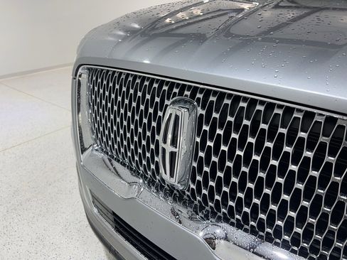 Used 2023 Lincoln Navigator Reserve image 29