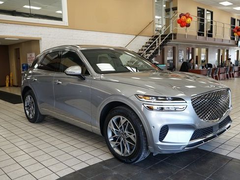 Used 2022 Genesis GV70 2.5T w/ Advanced Package image 19