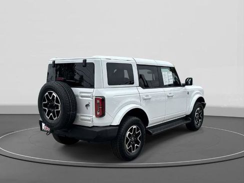 Certified 2025 Ford Bronco Outer Banks AWD/4WD image 5