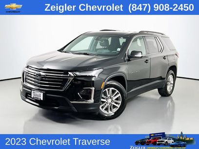 Used 2023 Chevrolet Traverse LT