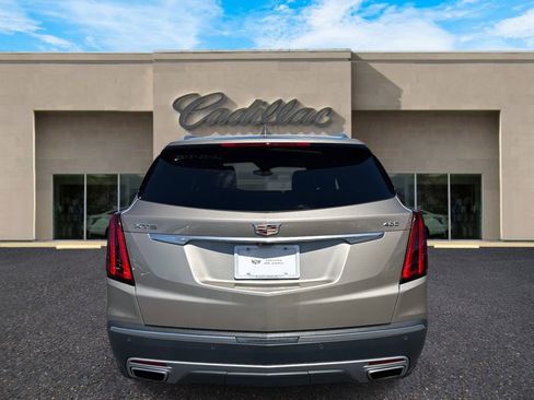 Certified 2023 Cadillac XT5 Premium Luxury w/ Technology Package image 4