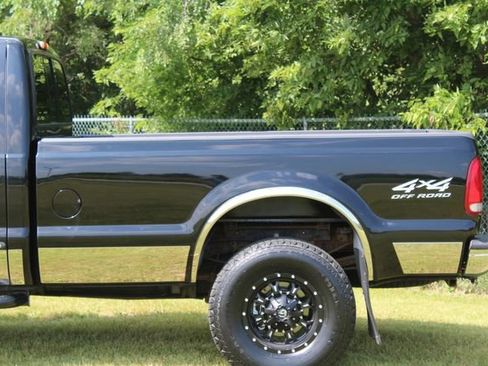 Used 2000 Ford F350 XL image 4