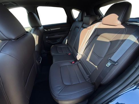 New 2025 MAZDA CX-5 Signature image 16