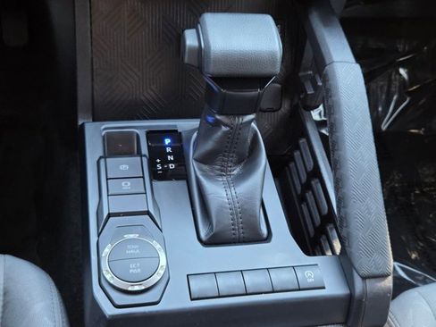 Certified 2025 Toyota Tacoma SR5 image 13