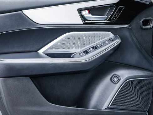 Used 2025 Acura MDX w/ Technology Package image 21