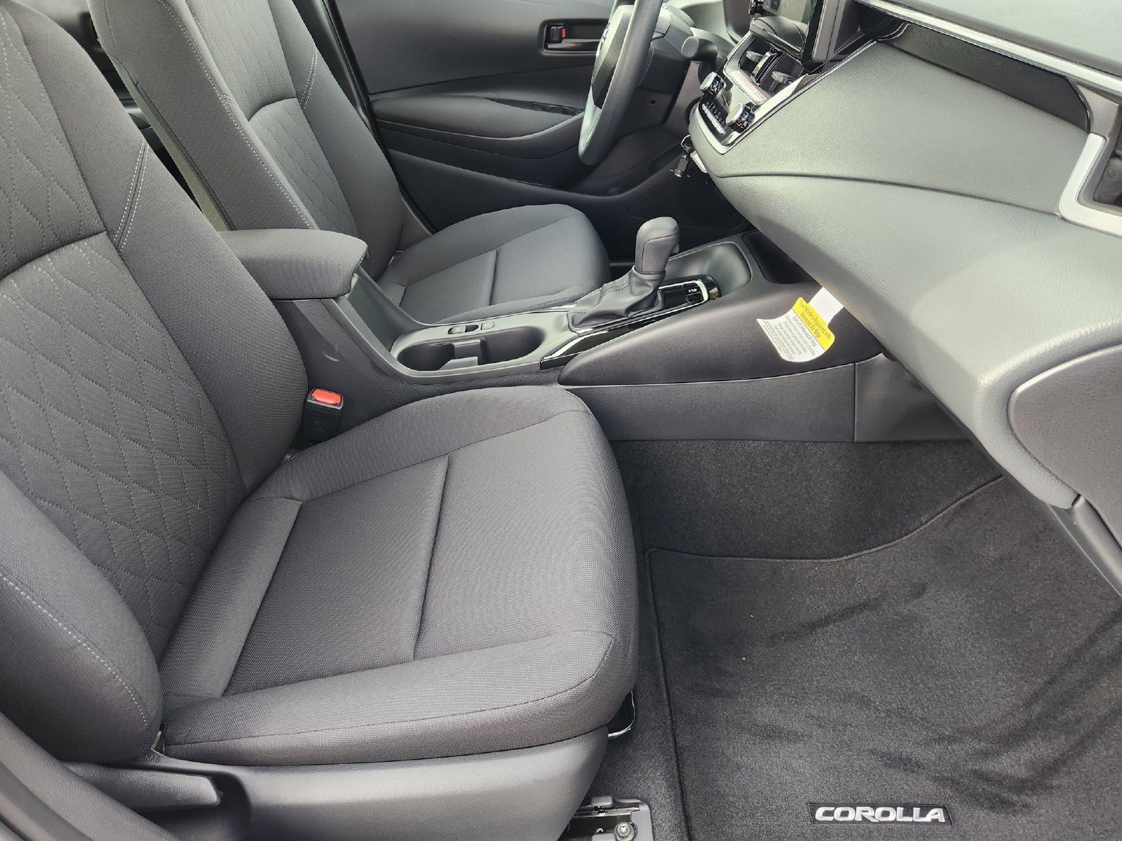 New 2027 Toyota Corolla LE FWD image 15
