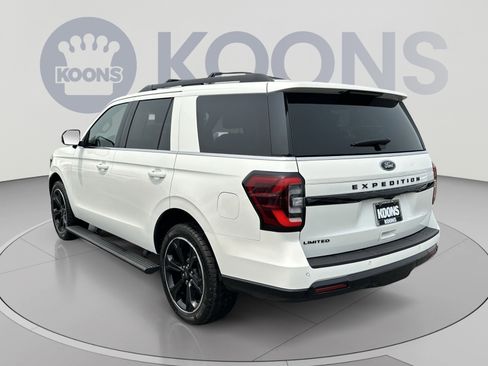 Used 2023 Ford Expedition Limited AWD/4WD image 14