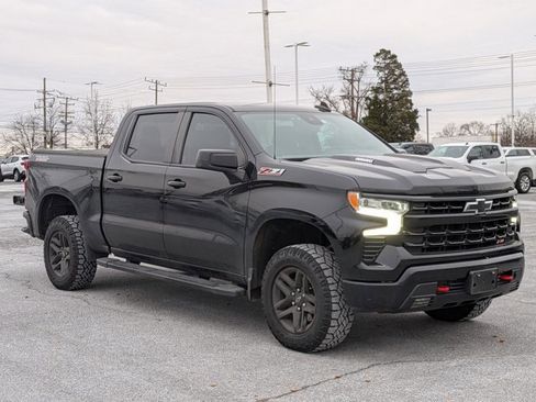 Used 2023 Chevrolet Silverado 1500 LT Trail Boss image 7