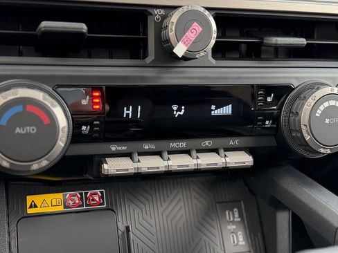 New 2025 Toyota 4Runner TRD Off-Road Premium image 20