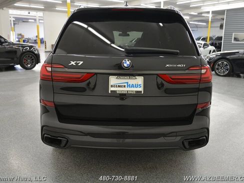Used 2022 BMW X7 xDrive40i w/ M Sport Package image 10