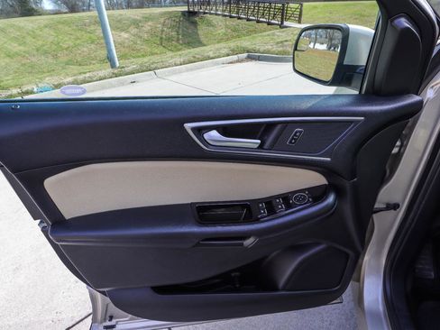 Used 2017 Ford Edge SEL w/ Equipment Group 201A image 34