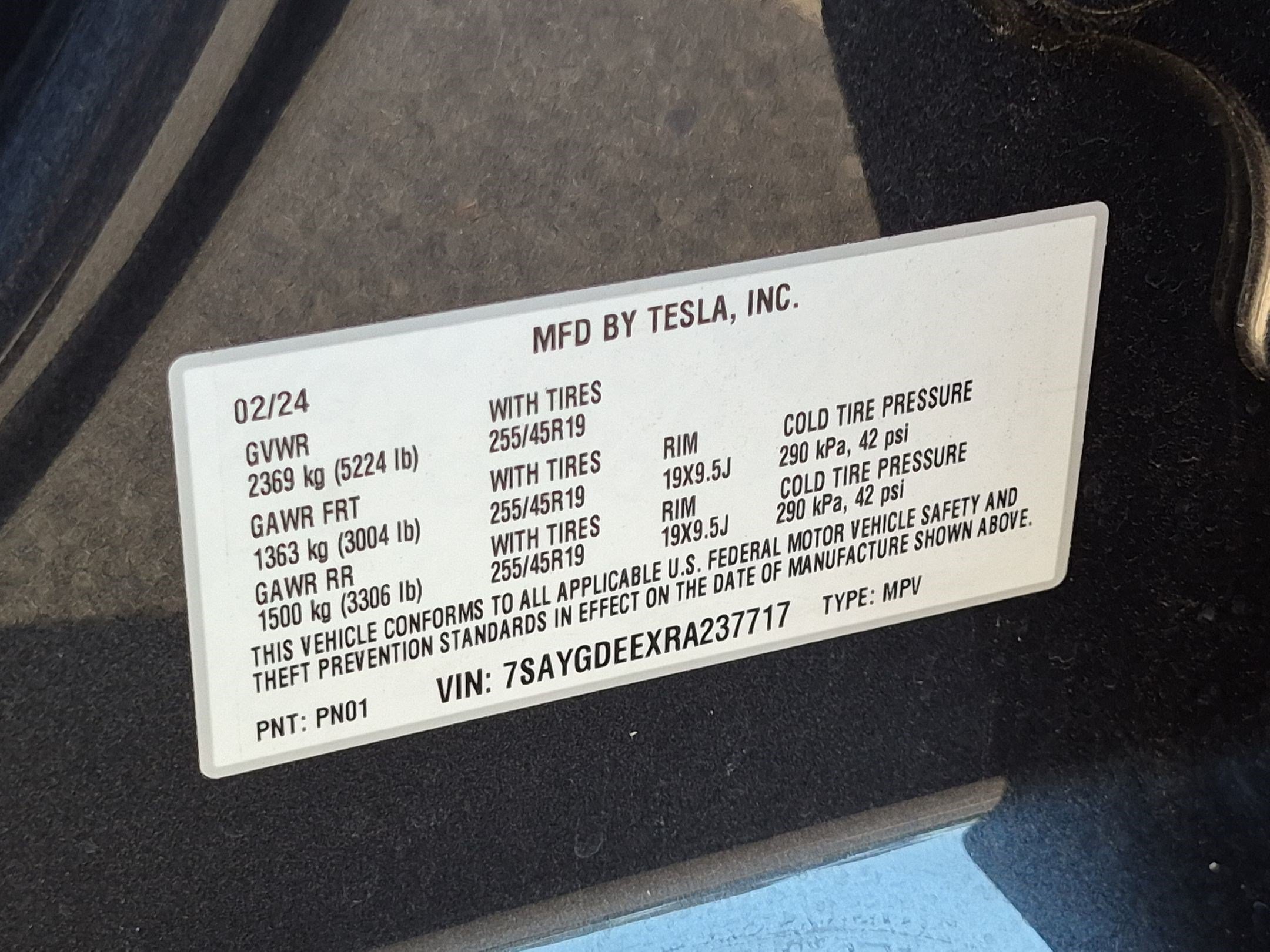 Used 2024 Tesla Model Y Long Range AWD/4WD image 22