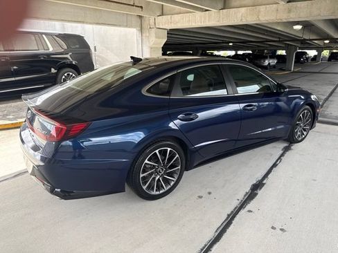 Used 2020 Hyundai Sonata Limited w/ Cargo Package FWD image 17