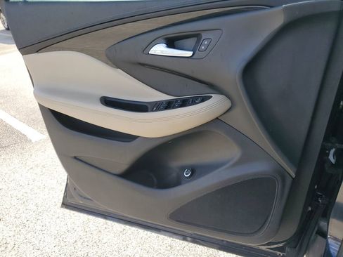 Used 2020 Buick Envision Preferred w/ LPO, Cargo Package image 20