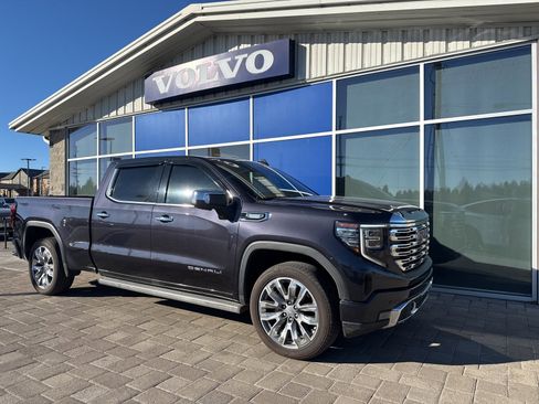 Used 2024 GMC Sierra 1500 Denali w/ Denali Reserve Package image 1