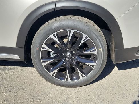 New 2026 MAZDA CX-90 Plug-In Hybrid w/ Premium Plus image 6