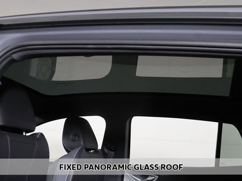 Used 2023 Volkswagen ID.4 Pro S image 4